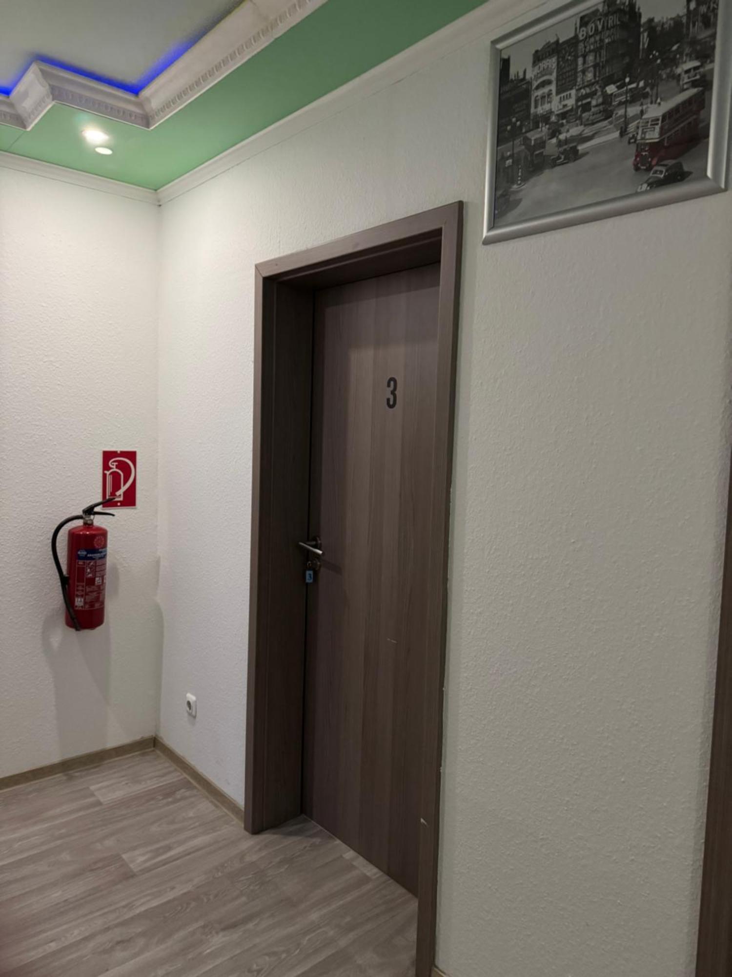 Hotel-Pension Alt-Heidenberg Siegen Esterno foto