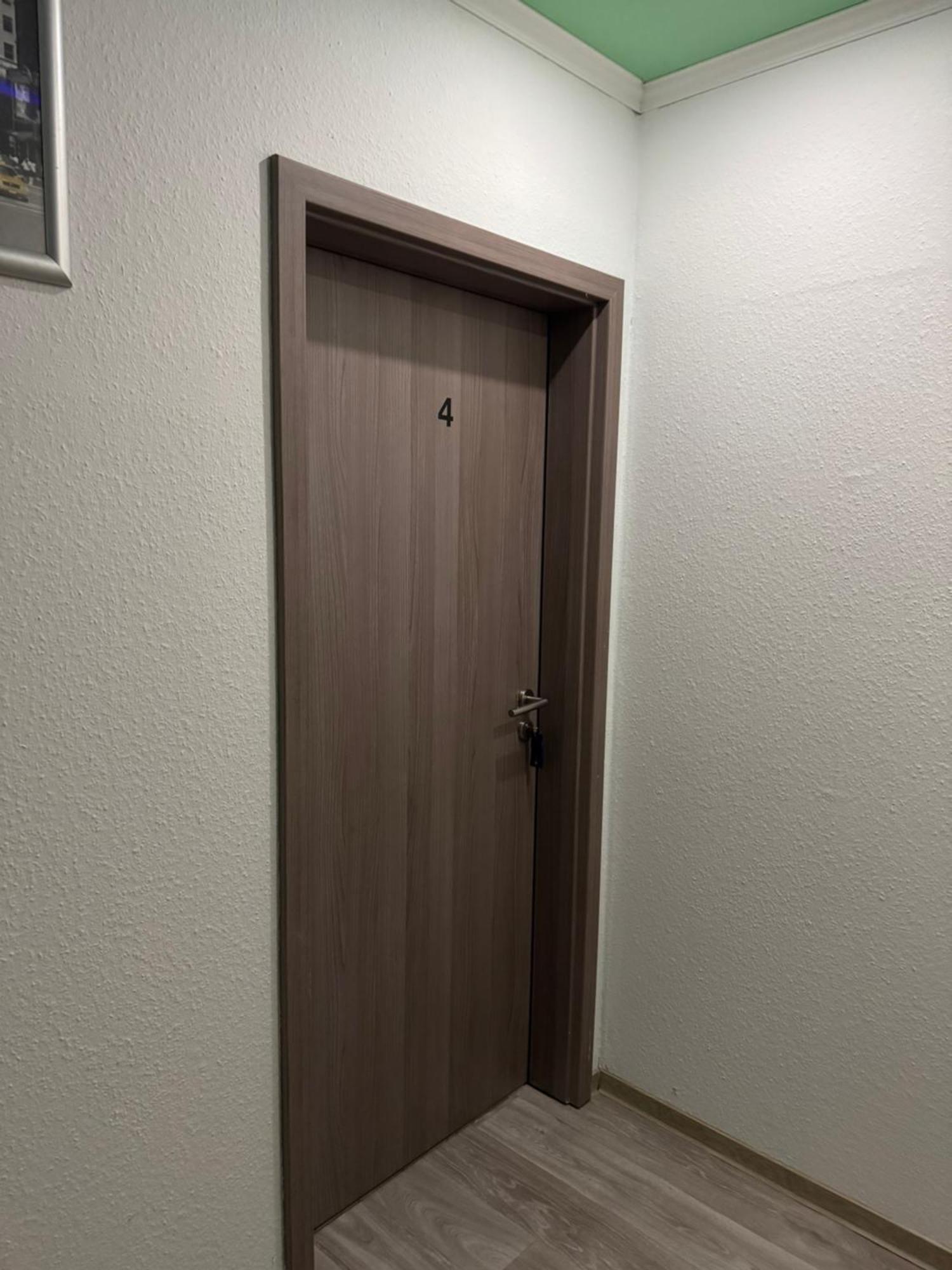 Hotel-Pension Alt-Heidenberg Siegen Esterno foto